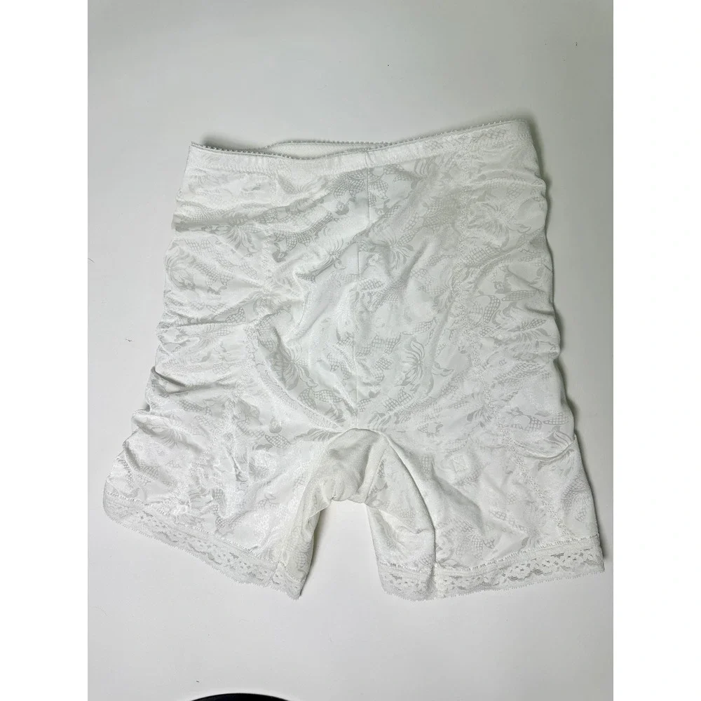 Vintage 80s Adonna JCPenney Shapewear Shorts White Lace Floral Girdle 4525 342X